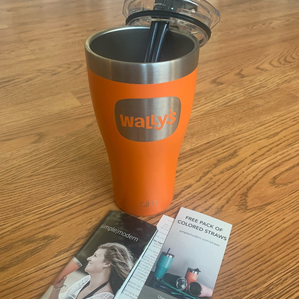 Wally’s Stainless Steel Tumbler 22 oz NEW